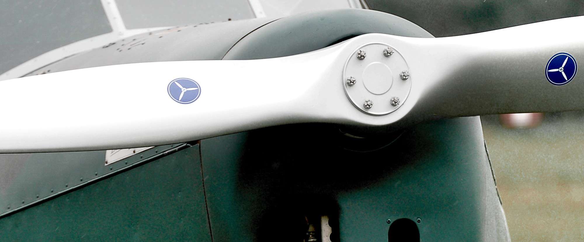 Hoffmann Propeller - Blade Manufacturing