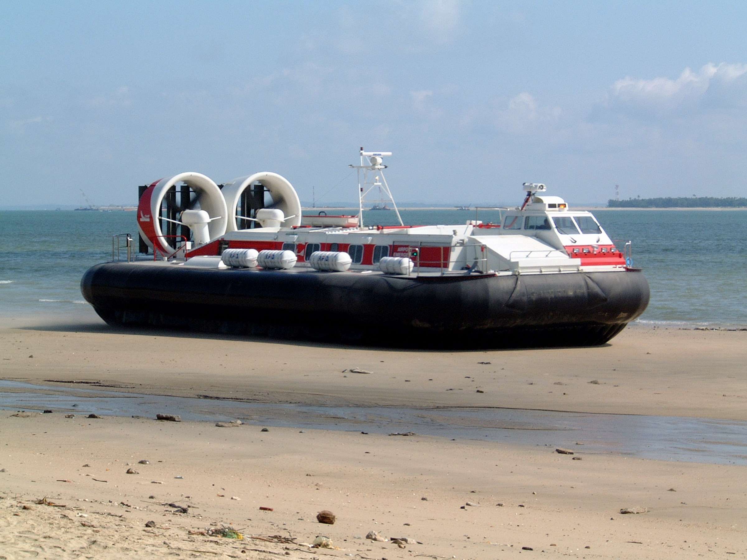Griffon Hovercraft 