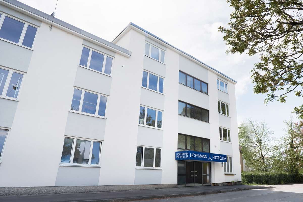 Hoffmann Propeller Rosenheim Office Front View