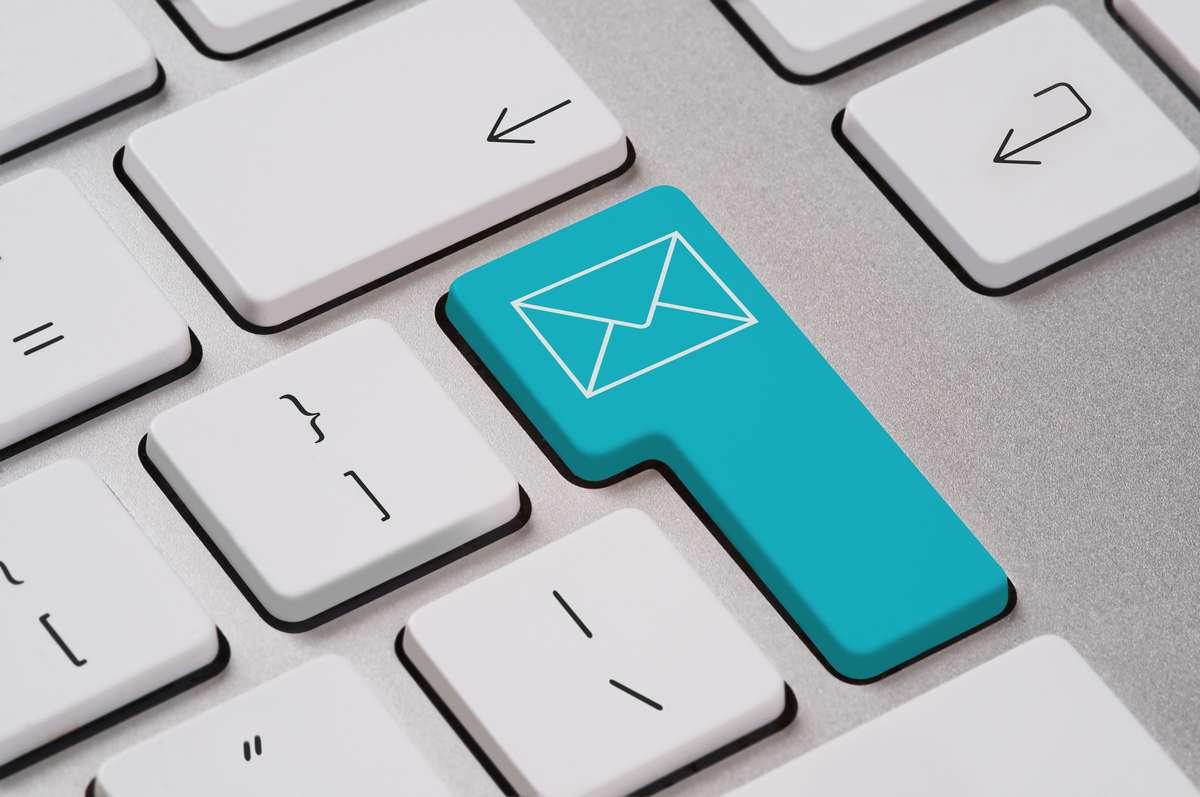 Get in contact with the Rosenxt Group.