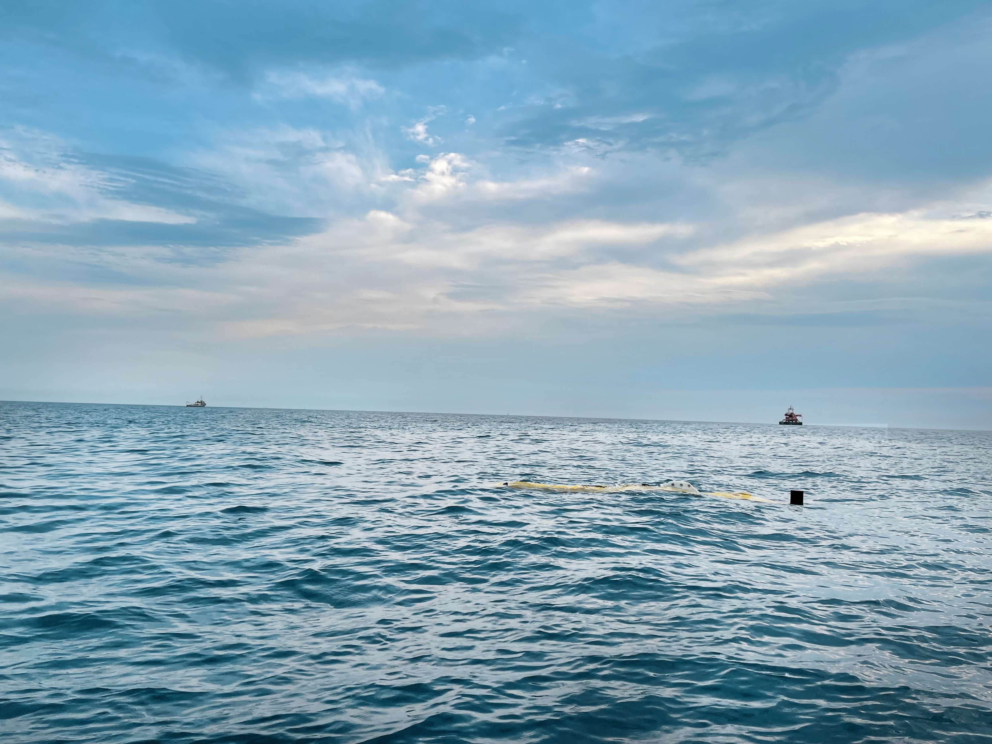 Rosenxt - AUV exploring the ocean.