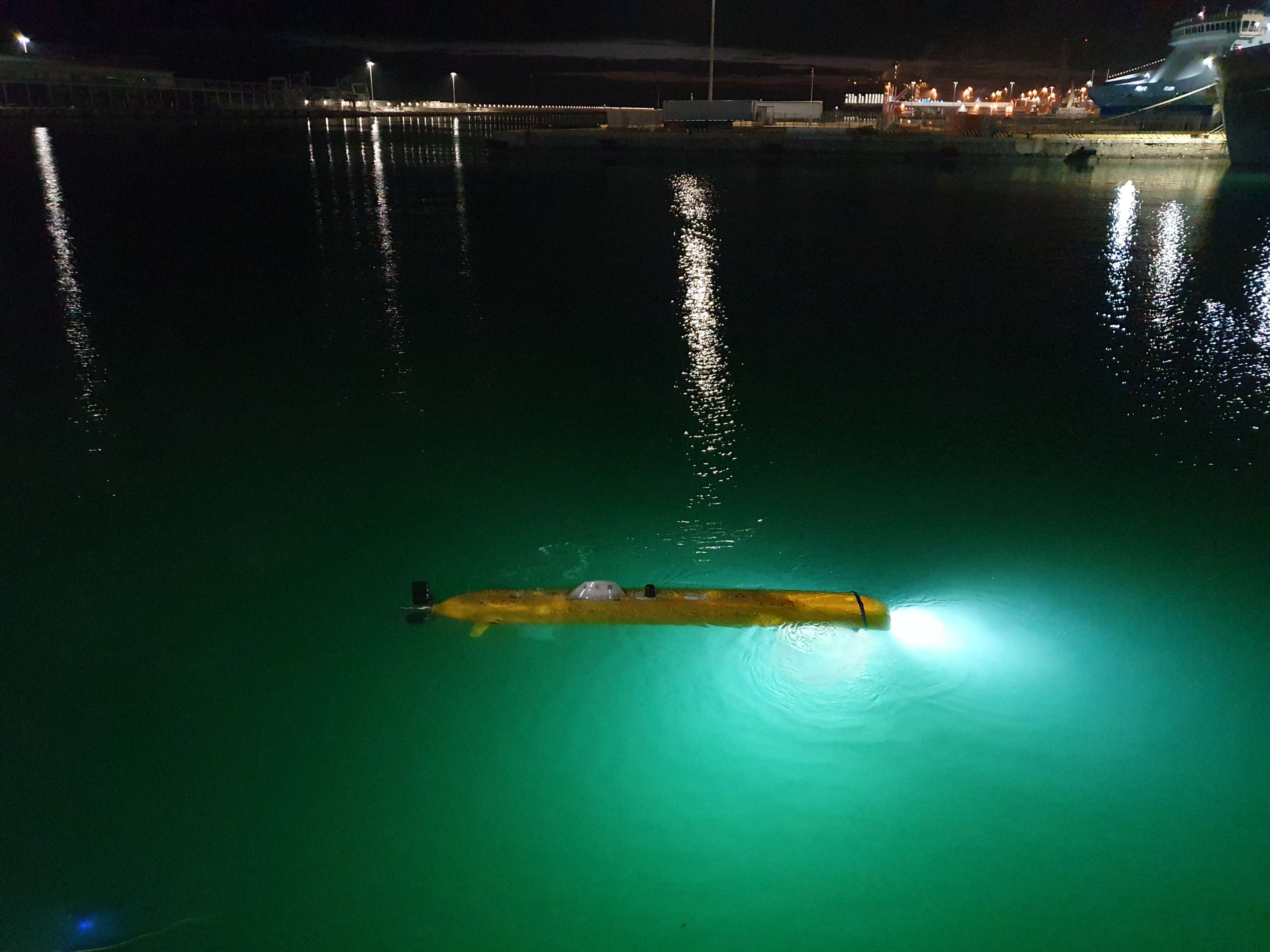 Rosenxt - AUV in harbor at night.
