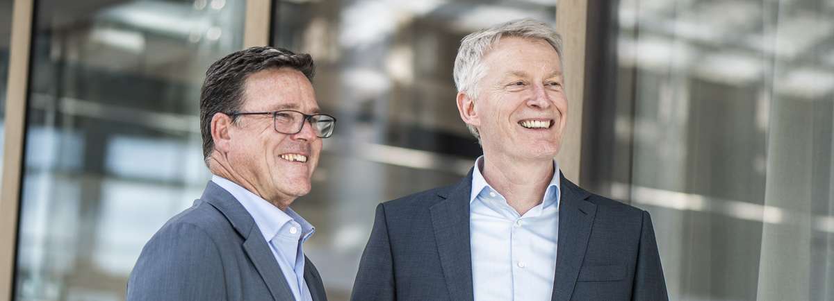 Chris Yoxall and Dirk van Vinckenroye CEO Rosenxt